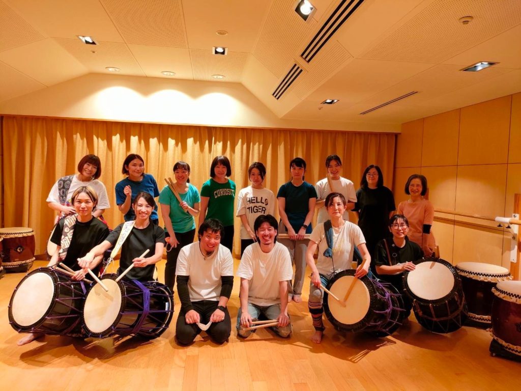 Japanese drum experience for foreigners